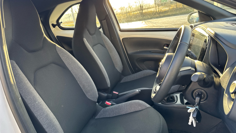 Toyota Aygo X 1.0 VVT-i Pure 5dr Petrol Hatchback